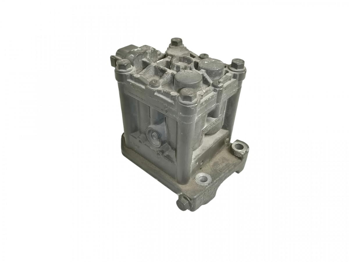 Scania EGR valve 2021085 - Вихлопна система в категорії Вантажівки: фото 1 Scania EGR valve 2021085 - Вихлопна система в категорії Вантажівки: фото 1