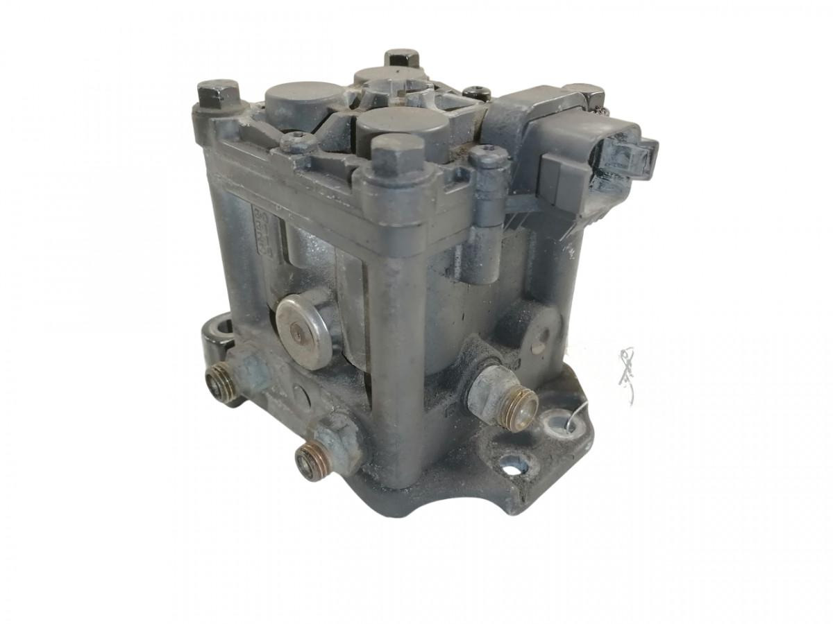 Scania EGR valve 2021085 - Вихлопна система в категорії Вантажівки: фото 1 Scania EGR valve 2021085 - Вихлопна система в категорії Вантажівки: фото 1