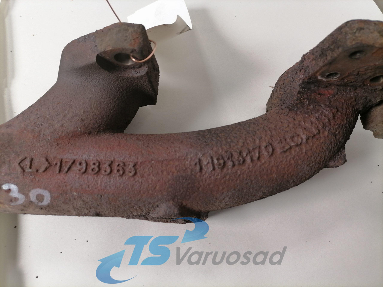 Scania Exhaust mainfold 1798363 - Випускний колектор в категорії Вантажівки: фото 5 Scania Exhaust mainfold 1798363 - Випускний колектор в категорії Вантажівки: фото 5