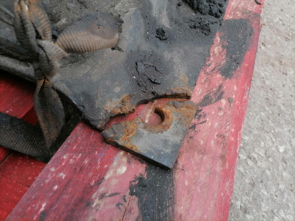 Scania Fifht wheel 1353631 - Сідло в категорії Вантажівки: фото 5 Scania Fifht wheel 1353631 - Сідло в категорії Вантажівки: фото 5