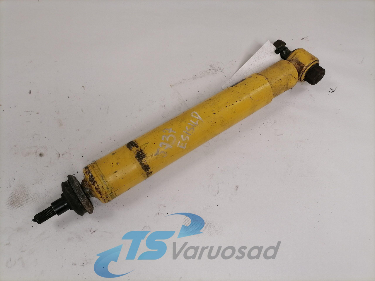Scania First axel shock absorber T1230B12C12 - Амортизатори в категорії Вантажівки: фото 1 Scania First axel shock absorber T1230B12C12 - Амортизатори в категорії Вантажівки: фото 1