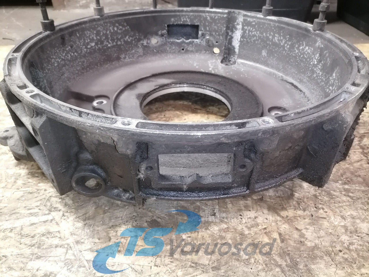 Scania Flywheel housing 1793662 - Маховик в категорії Вантажівки: фото 5 Scania Flywheel housing 1793662 - Маховик в категорії Вантажівки: фото 5