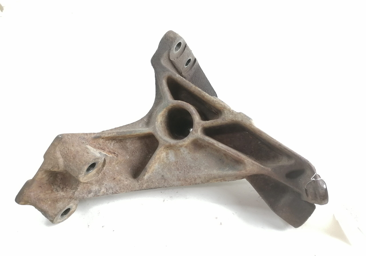 Scania Front bumper carrier 1404477 - Бампер в категорії Вантажівки: фото 2 Scania Front bumper carrier 1404477 - Бампер в категорії Вантажівки: фото 2