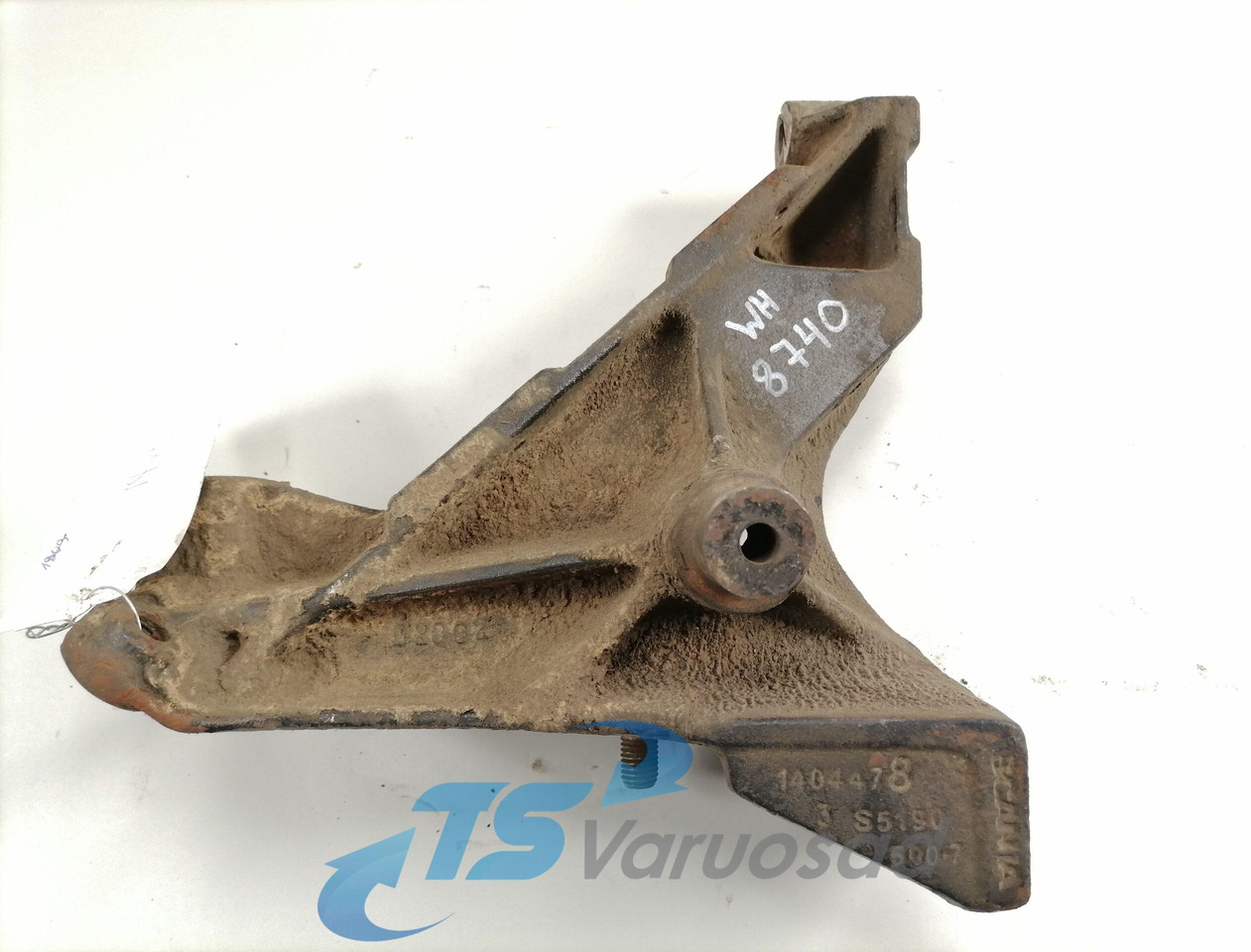 Scania Front bumper carrier 1404478 - Бампер в категорії Вантажівки: фото 2 Scania Front bumper carrier 1404478 - Бампер в категорії Вантажівки: фото 2