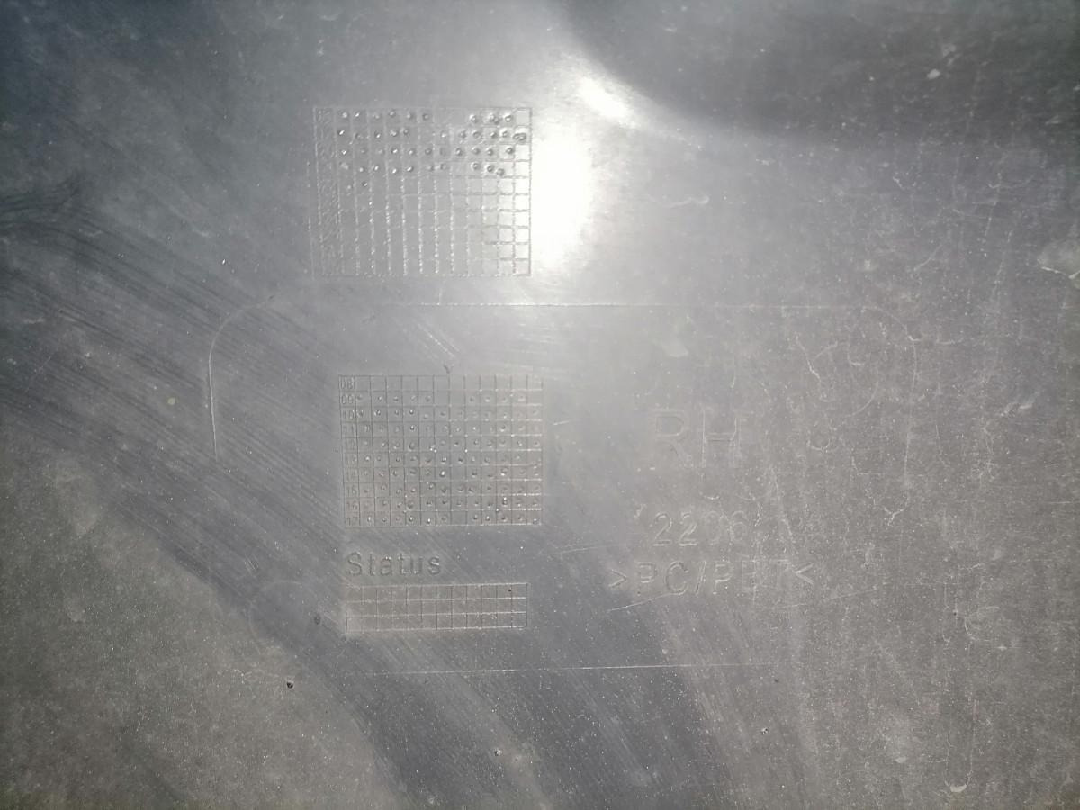 Scania Front bumper cover plastic 1923745 - Аеродинаміка/ Спойлери в категорії Вантажівки: фото 4 Scania Front bumper cover plastic 1923745 - Аеродинаміка/ Спойлери в категорії Вантажівки: фото 4