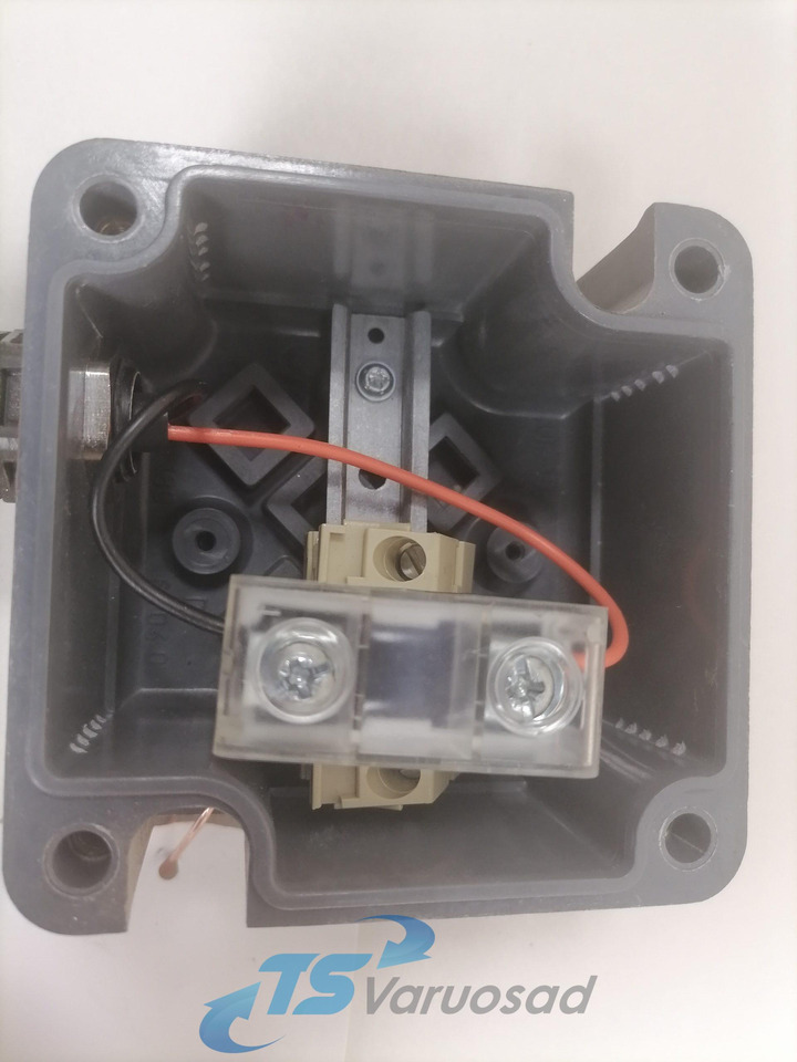 Scania Fuse holder 1540313 - Запобіжник в категорії Вантажівки: фото 2 Scania Fuse holder 1540313 - Запобіжник в категорії Вантажівки: фото 2