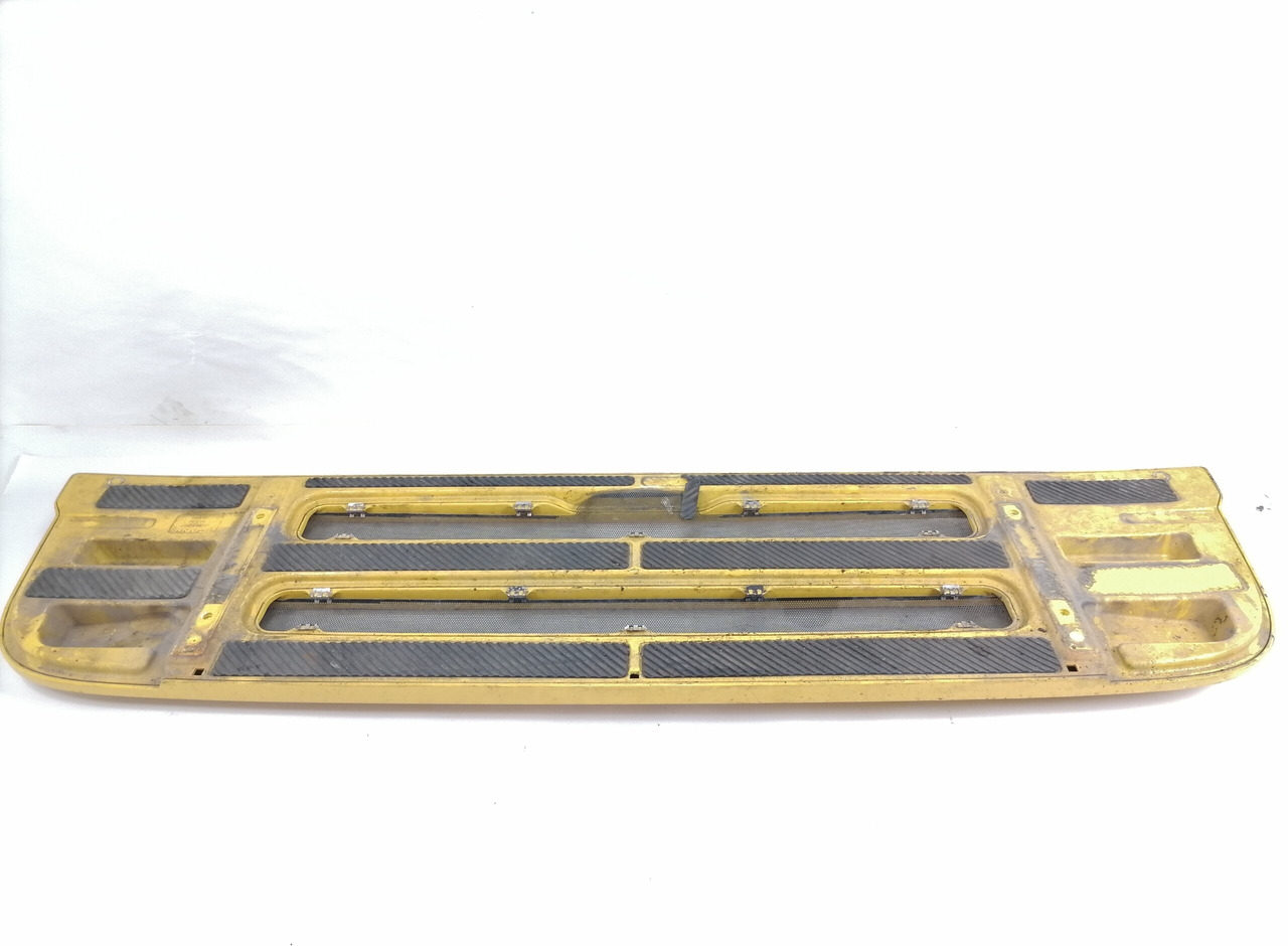 Scania Grille panel 1536807 - Решітка радіатора в категорії Вантажівки: фото 2 Scania Grille panel 1536807 - Решітка радіатора в категорії Вантажівки: фото 2