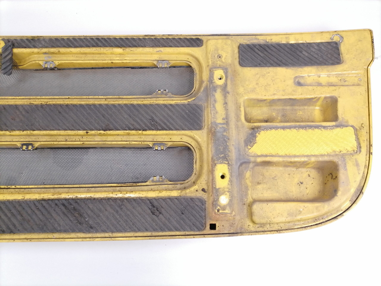 Scania Grille panel 1536807 - Решітка радіатора в категорії Вантажівки: фото 3 Scania Grille panel 1536807 - Решітка радіатора в категорії Вантажівки: фото 3