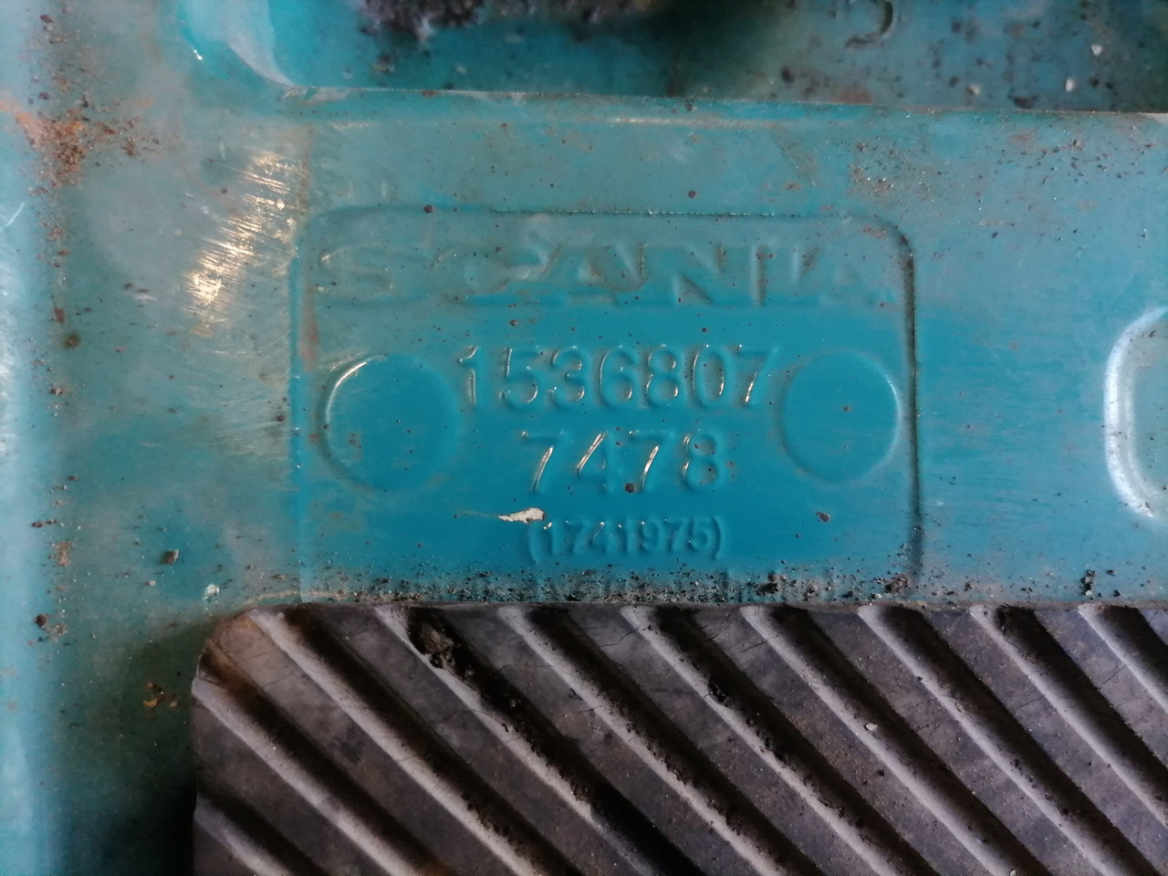 Scania Grille panel 1536807 - Решітка радіатора в категорії Вантажівки: фото 4 Scania Grille panel 1536807 - Решітка радіатора в категорії Вантажівки: фото 4