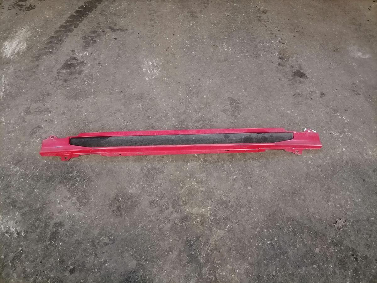 Scania Grille panel 1872160 - Решітка радіатора в категорії Вантажівки: фото 5 Scania Grille panel 1872160 - Решітка радіатора в категорії Вантажівки: фото 5