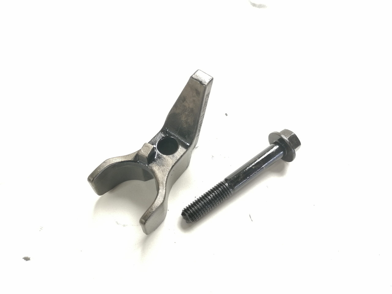 Scania Injector holder 1743969 - Паливний насос в категорії Вантажівки: фото 2 Scania Injector holder 1743969 - Паливний насос в категорії Вантажівки: фото 2