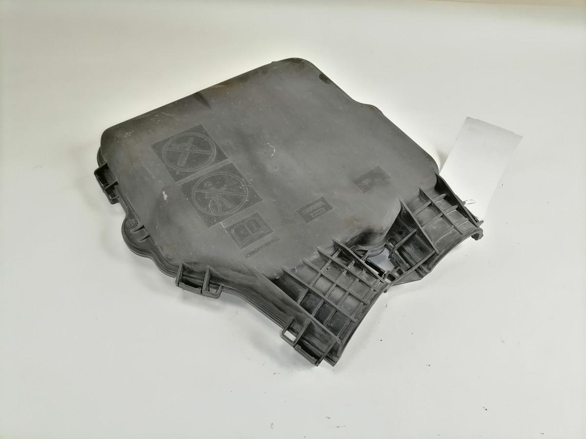 Scania Kabiini juhtmestiku harukarbi kate 2322959 - Запобіжник в категорії Вантажівки: фото 2 Scania Kabiini juhtmestiku harukarbi kate 2322959 - Запобіжник в категорії Вантажівки: фото 2