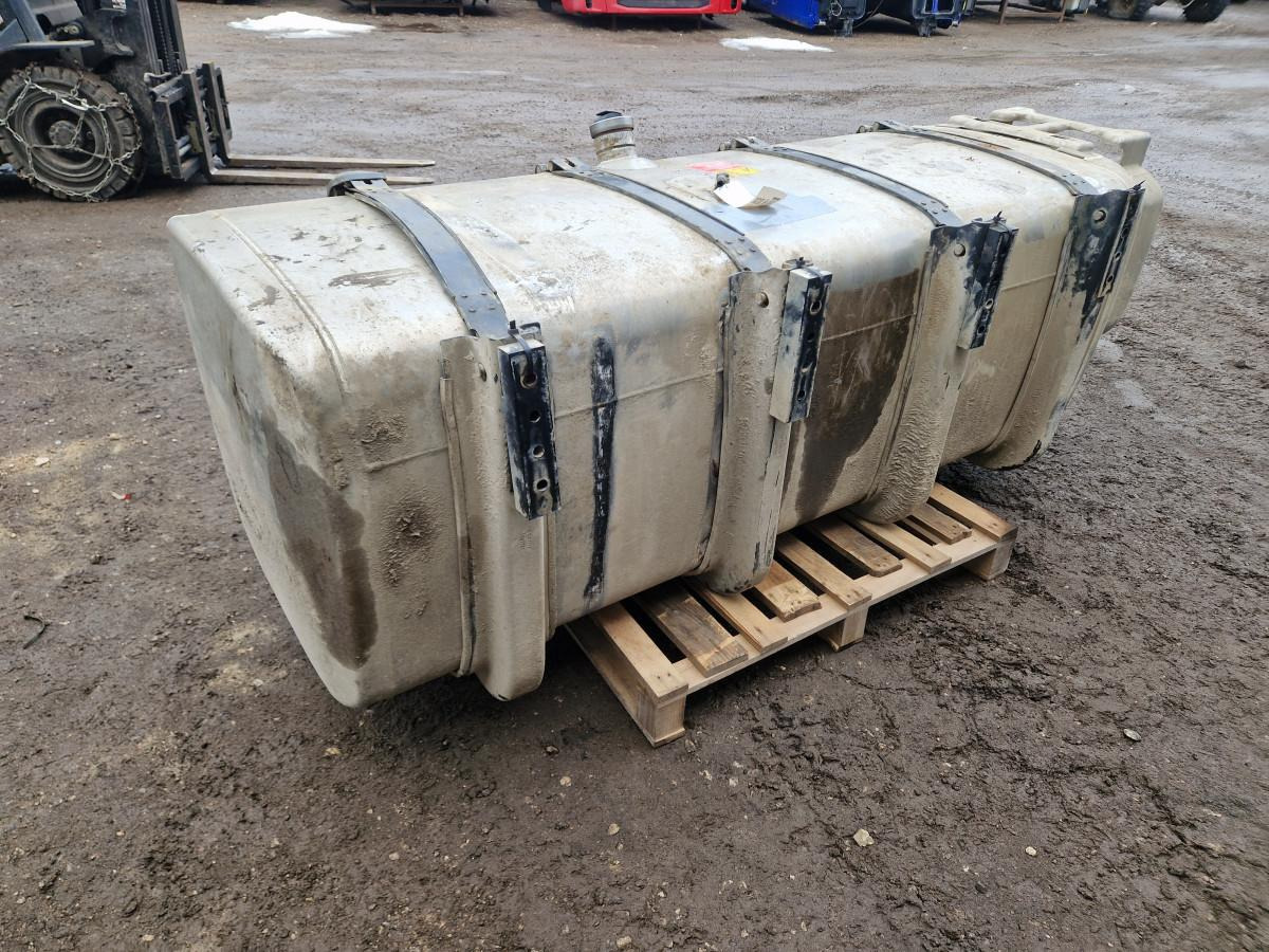 Scania Kütusepaak 1000L 1896480 - Паливний бак в категорії Вантажівки: фото 3 Scania Kütusepaak 1000L 1896480 - Паливний бак в категорії Вантажівки: фото 3