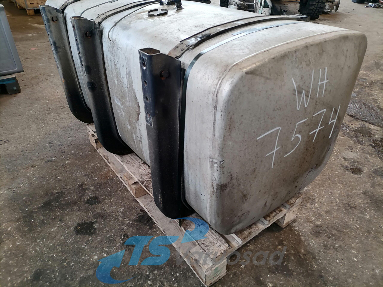 Scania Kütusepaak 700L 1517309 - Паливний бак в категорії Вантажівки: фото 5 Scania Kütusepaak 700L 1517309 - Паливний бак в категорії Вантажівки: фото 5