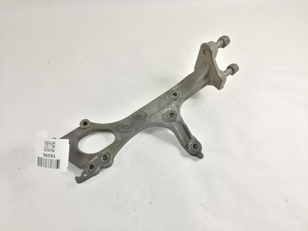 Scania Mudguard bracket 2591275 - Універсальна частина в категорії Вантажівки: фото 2 Scania Mudguard bracket 2591275 - Універсальна частина в категорії Вантажівки: фото 2