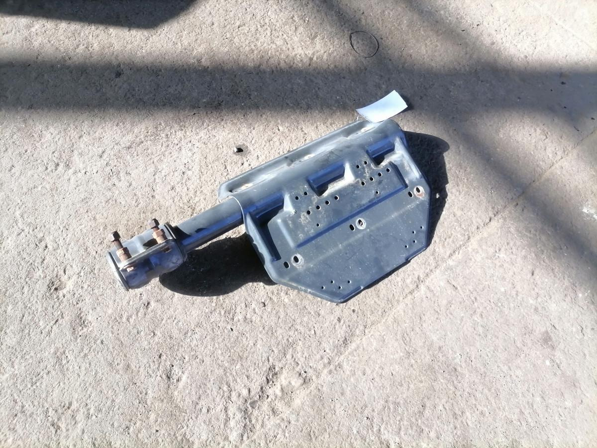 Scania Mudguard bracket 2800402 - Універсальна частина в категорії Вантажівки: фото 2 Scania Mudguard bracket 2800402 - Універсальна частина в категорії Вантажівки: фото 2