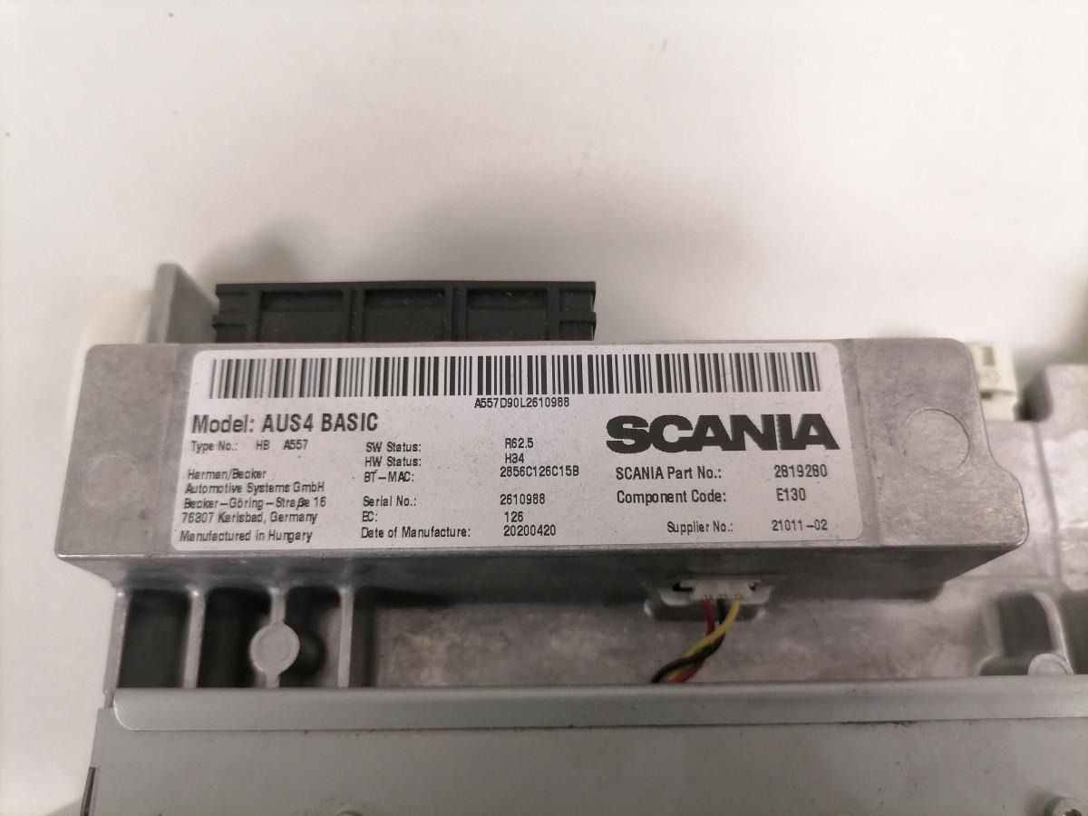 Scania Raadio 2906950 - Електрична система в категорії Вантажівки: фото 3 Scania Raadio 2906950 - Електрична система в категорії Вантажівки: фото 3