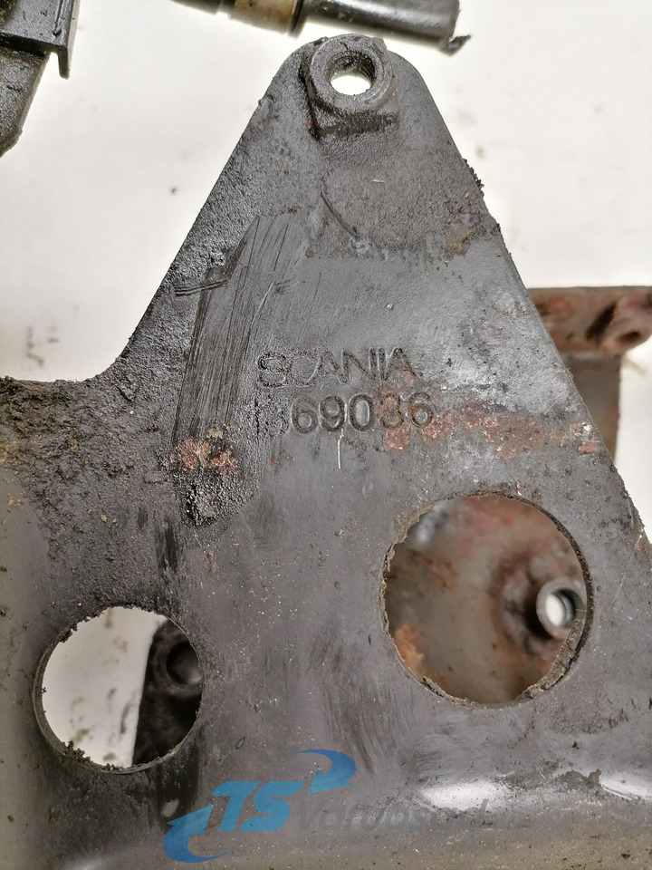 Scania Roolisüsteemi õlimahuti kandur 1369036 - Шланг рульового управління в категорії Вантажівки: фото 3 Scania Roolisüsteemi õlimahuti kandur 1369036 - Шланг рульового управління в категорії Вантажівки: фото 3