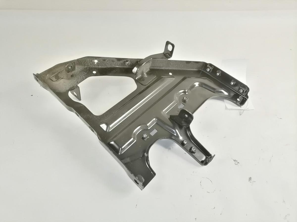 Scania Salongi kronstein 2134692 - Універсальна частина в категорії Вантажівки: фото 3 Scania Salongi kronstein 2134692 - Універсальна частина в категорії Вантажівки: фото 3