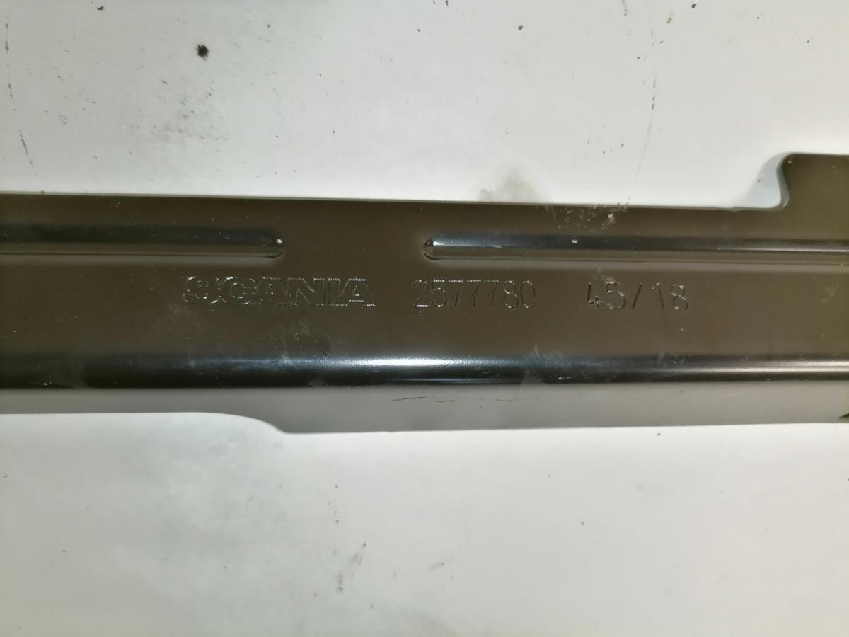 Scania Salongi kronstein 2577780 - Універсальна частина в категорії Вантажівки: фото 4 Scania Salongi kronstein 2577780 - Універсальна частина в категорії Вантажівки: фото 4