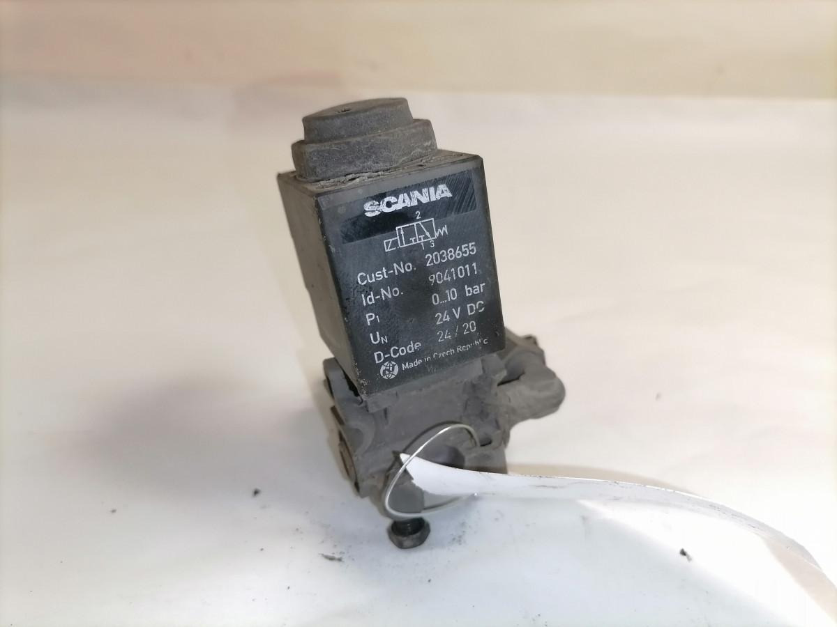 Scania Solenoid valve 2038655 - Гальмівний клапан в категорії Вантажівки: фото 4 Scania Solenoid valve 2038655 - Гальмівний клапан в категорії Вантажівки: фото 4