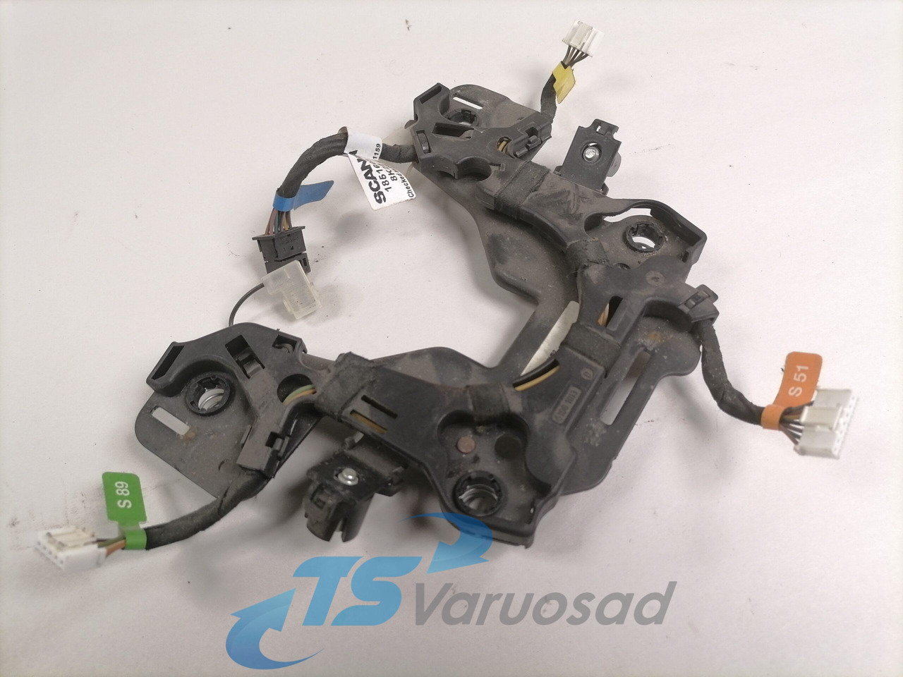 Scania Steering wheel cable 1851603 - Рульове управління в категорії Вантажівки: фото 4 Scania Steering wheel cable 1851603 - Рульове управління в категорії Вантажівки: фото 4