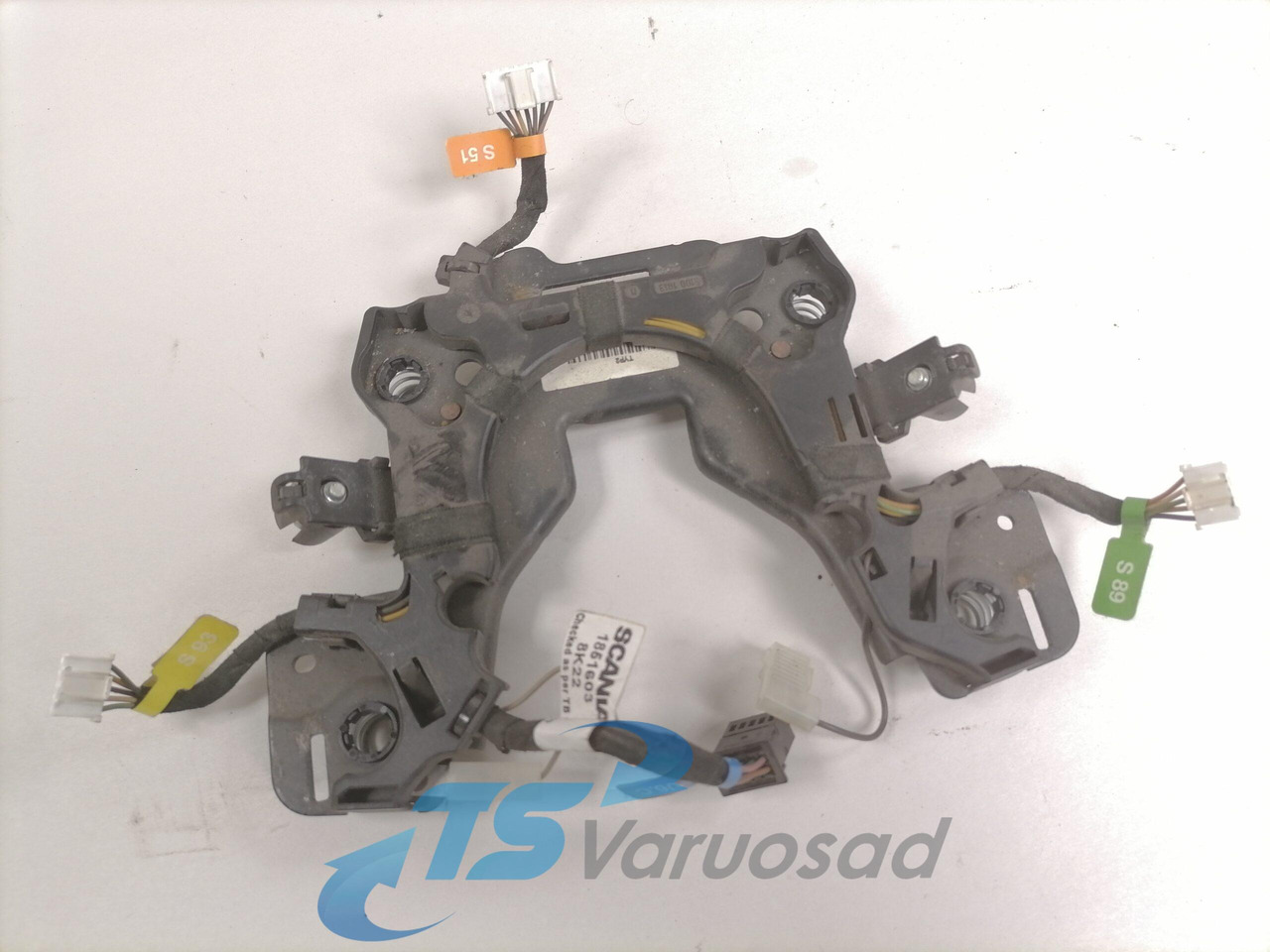 Scania Steering wheel cable 1851603 - Рульове управління в категорії Вантажівки: фото 1 Scania Steering wheel cable 1851603 - Рульове управління в категорії Вантажівки: фото 1