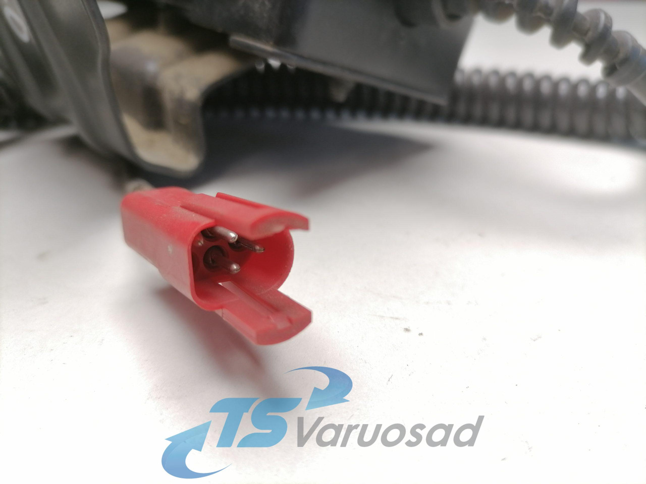 Scania Suspension control 1403270 - Підвіска в категорії Вантажівки: фото 4 Scania Suspension control 1403270 - Підвіска в категорії Вантажівки: фото 4