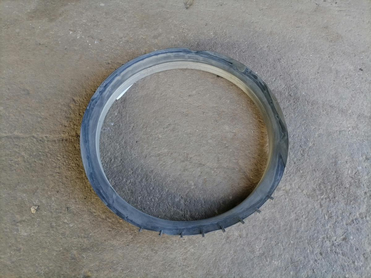 Scania Ventilaatori metallrõngas 1788048 - Радіатор в категорії Вантажівки: фото 3 Scania Ventilaatori metallrõngas 1788048 - Радіатор в категорії Вантажівки: фото 3