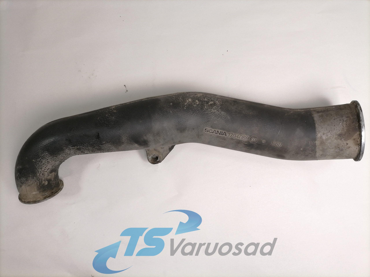 Scania intercooler pipe 1794069 - Інтеркулер в категорії Вантажівки: фото 1 Scania intercooler pipe 1794069 - Інтеркулер в категорії Вантажівки: фото 1