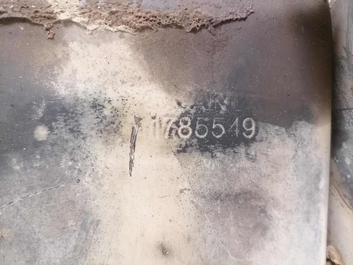 Scania lower grille carrier hinge 1785549 - Решітка радіатора в категорії Вантажівки: фото 5 Scania lower grille carrier hinge 1785549 - Решітка радіатора в категорії Вантажівки: фото 5