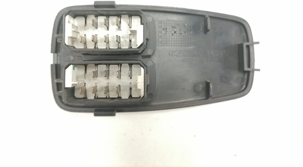 Scania switch 1469149 - Кабіна в категорії Вантажівки: фото 3 Scania switch 1469149 - Кабіна в категорії Вантажівки: фото 3