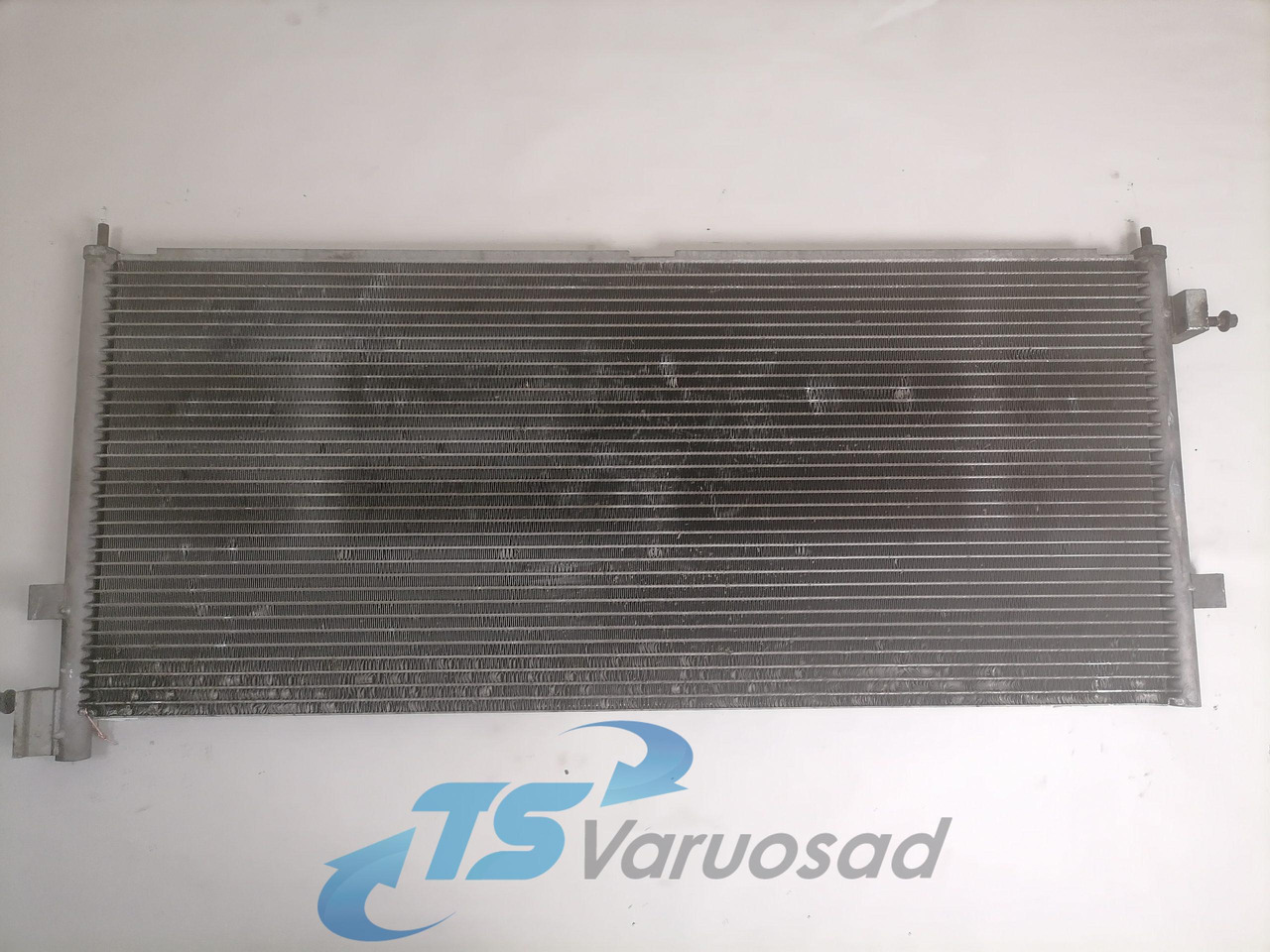 Volvo A/C radiator 20515134 - Опалення/ Вентиляція в категорії Вантажівки: фото 2 Volvo A/C radiator 20515134 - Опалення/ Вентиляція в категорії Вантажівки: фото 2