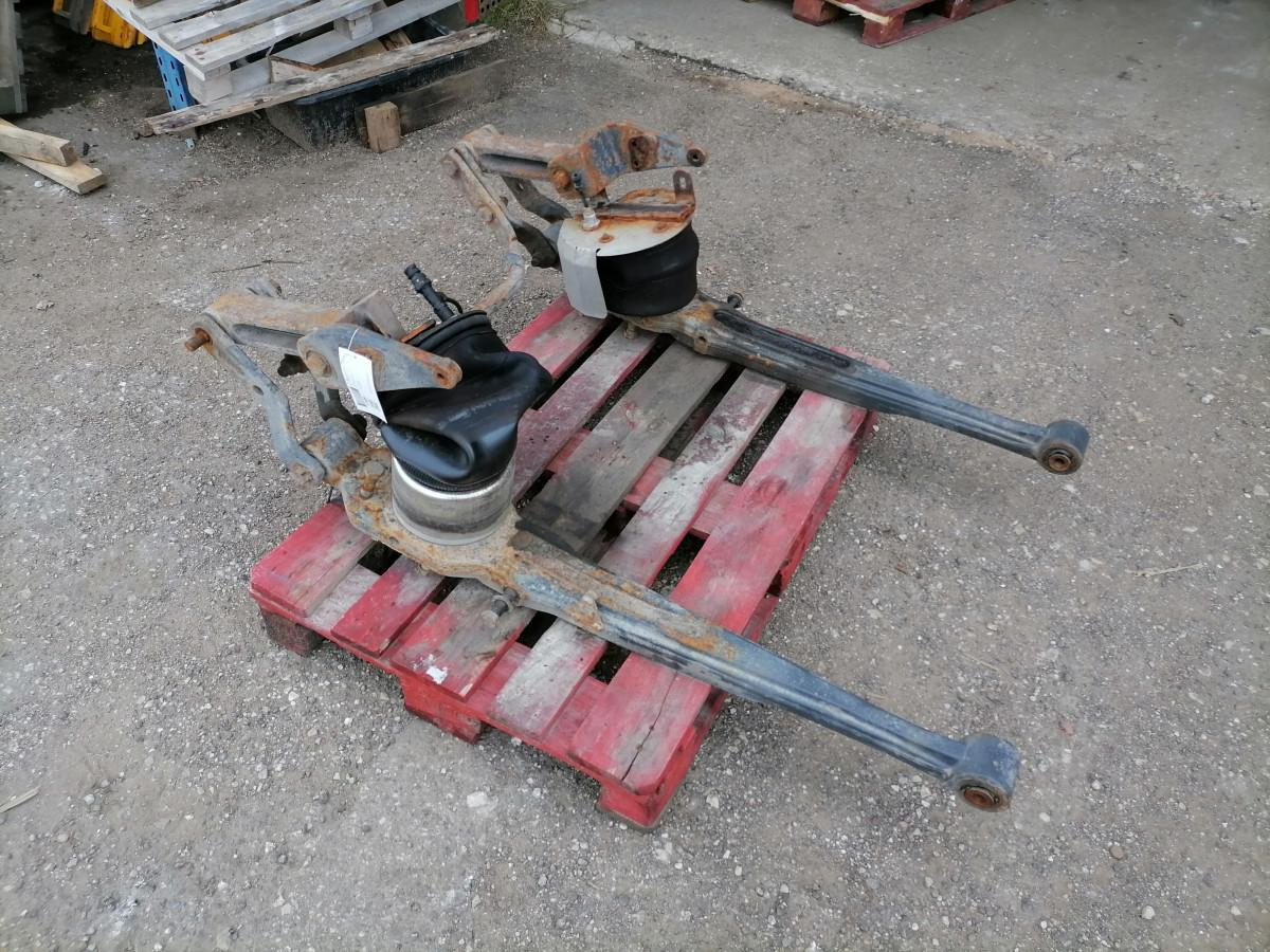 Volvo Air spring bracket 82054188 - Повітряна підвіска в категорії Вантажівки: фото 3 Volvo Air spring bracket 82054188 - Повітряна підвіска в категорії Вантажівки: фото 3