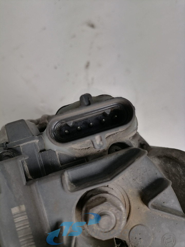 Volvo Alternator 0986046290 - Генератор в категорії Вантажівки: фото 3 Volvo Alternator 0986046290 - Генератор в категорії Вантажівки: фото 3