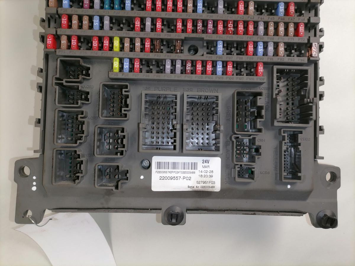 Volvo Central electric unit 22009557 - Запобіжник в категорії Вантажівки: фото 5 Volvo Central electric unit 22009557 - Запобіжник в категорії Вантажівки: фото 5