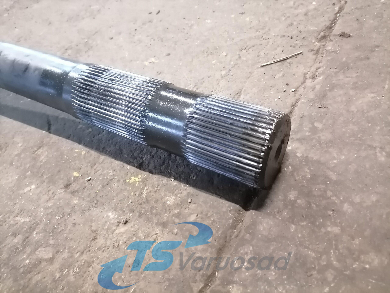 Volvo Drive shaft 20836831 - Піввісь в категорії Вантажівки: фото 2 Volvo Drive shaft 20836831 - Піввісь в категорії Вантажівки: фото 2