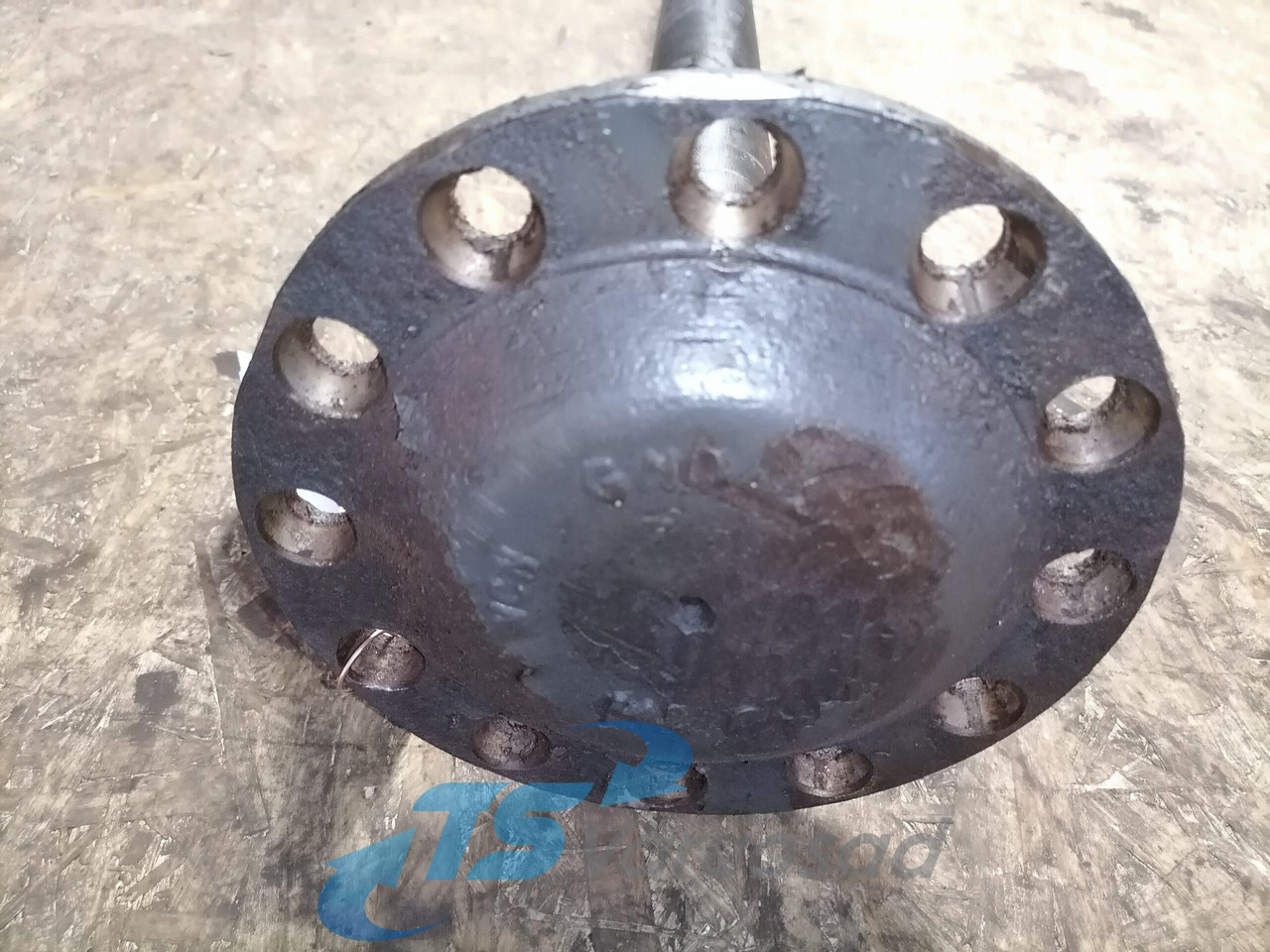 Volvo Drive shaft 20836838 - Піввісь в категорії Вантажівки: фото 3 Volvo Drive shaft 20836838 - Піввісь в категорії Вантажівки: фото 3