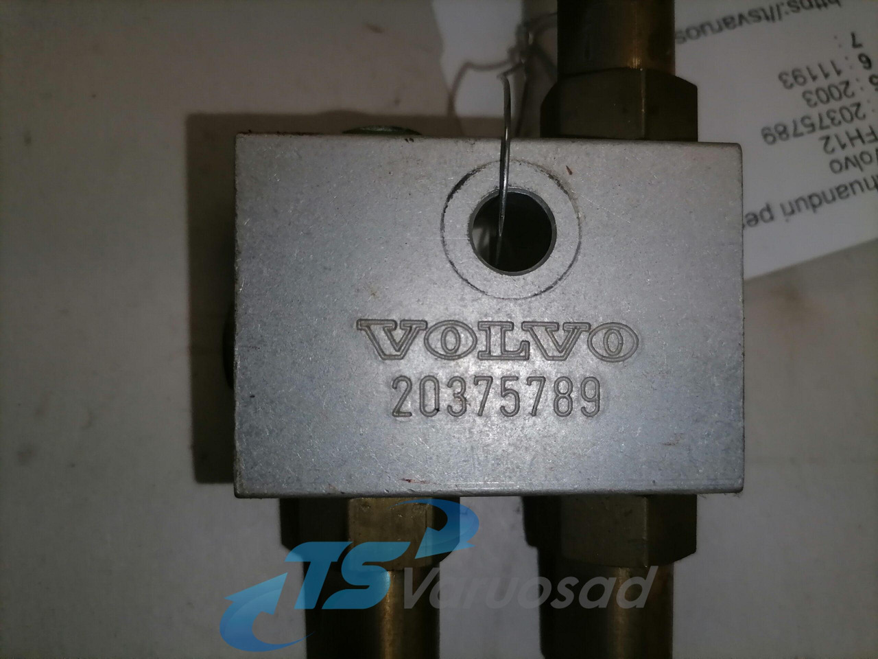 Volvo Exhaust sensor 20375789 - Давач в категорії Вантажівки: фото 2 Volvo Exhaust sensor 20375789 - Давач в категорії Вантажівки: фото 2