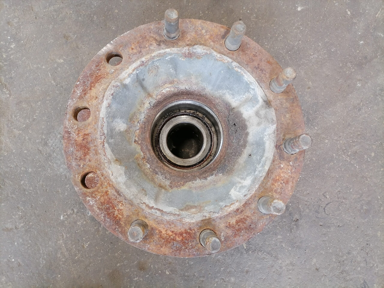 Volvo First wheel hub 1026659 - Маточина в категорії Вантажівки: фото 5 Volvo First wheel hub 1026659 - Маточина в категорії Вантажівки: фото 5