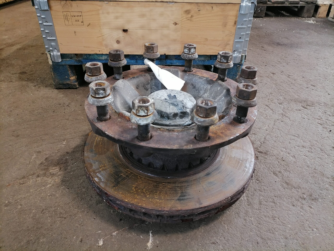Volvo First wheel hub 1026798 - Маточина в категорії Вантажівки: фото 4 Volvo First wheel hub 1026798 - Маточина в категорії Вантажівки: фото 4