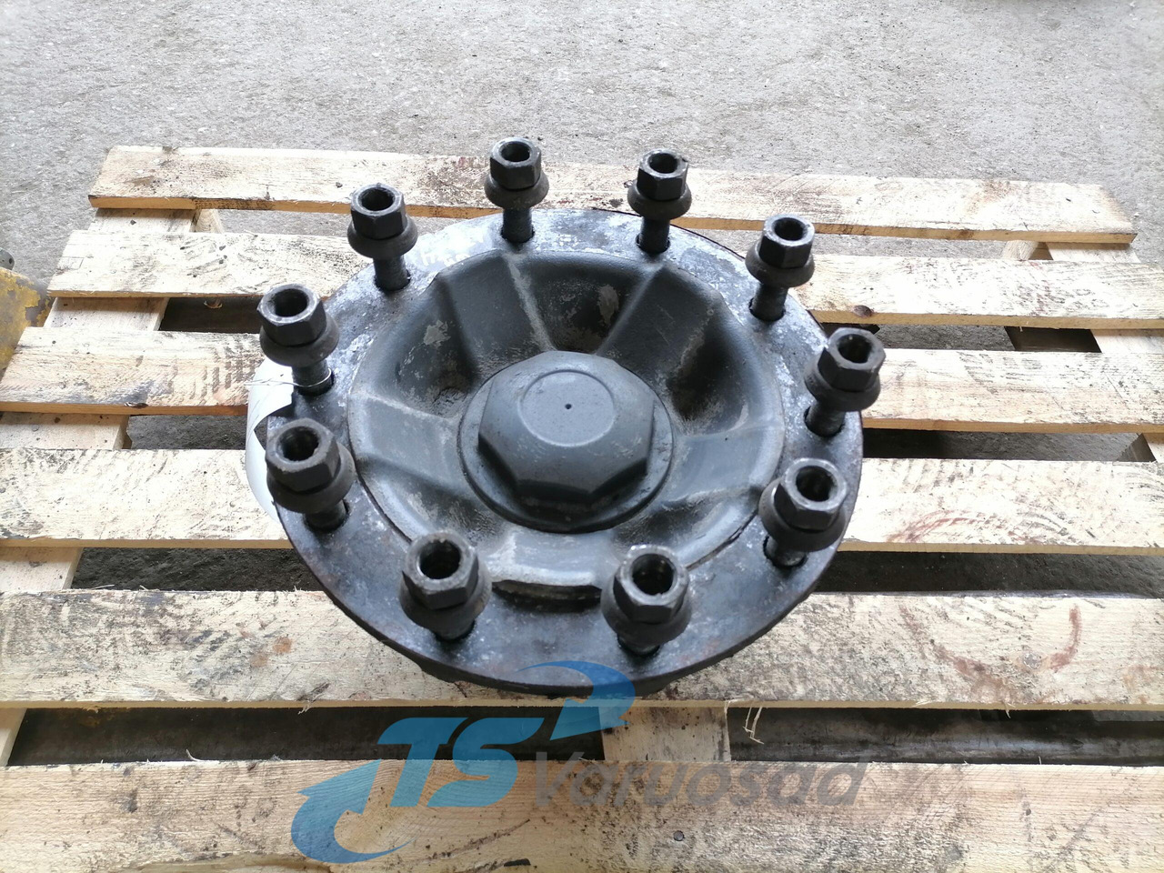 Volvo First wheel hub 21116569 - Маточина в категорії Вантажівки: фото 1 Volvo First wheel hub 21116569 - Маточина в категорії Вантажівки: фото 1