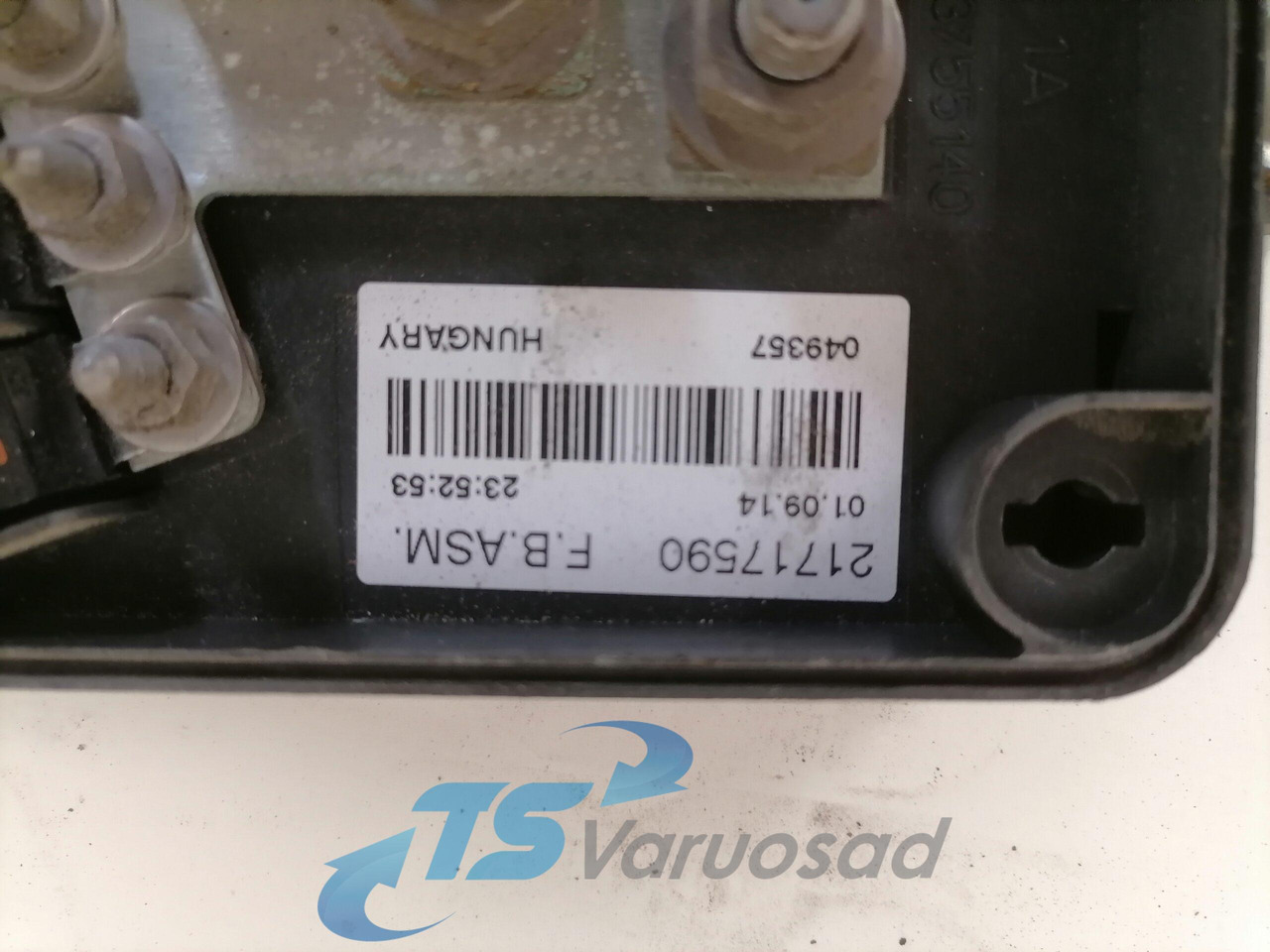 Volvo Fuse box 21717590 - Запобіжник в категорії Вантажівки: фото 2 Volvo Fuse box 21717590 - Запобіжник в категорії Вантажівки: фото 2