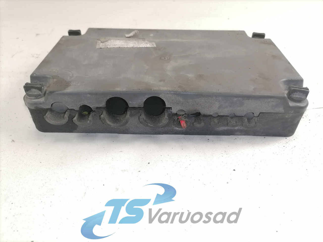 Volvo Fuse box 21717591 - Запобіжник в категорії Вантажівки: фото 3 Volvo Fuse box 21717591 - Запобіжник в категорії Вантажівки: фото 3