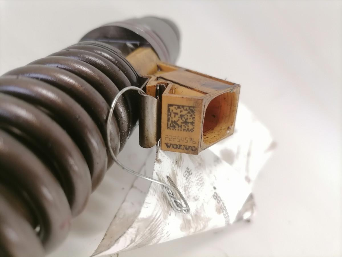 Volvo Injector 22254576 - Паливний насос в категорії Вантажівки: фото 5 Volvo Injector 22254576 - Паливний насос в категорії Вантажівки: фото 5