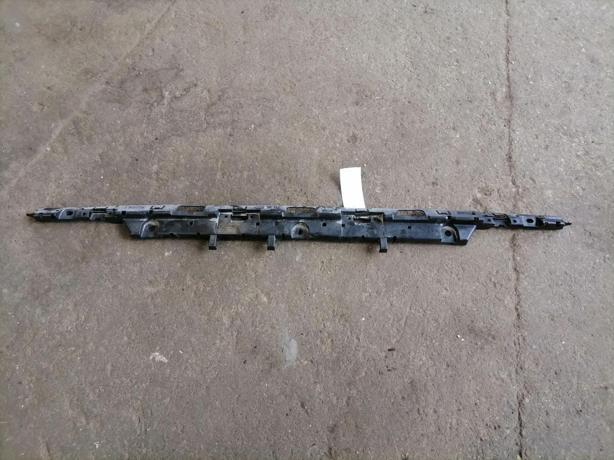 Volvo Kabiini reklaamvalgusti liist 82903982 - Світло/ Освітлення в категорії Вантажівки: фото 2 Volvo Kabiini reklaamvalgusti liist 82903982 - Світло/ Освітлення в категорії Вантажівки: фото 2