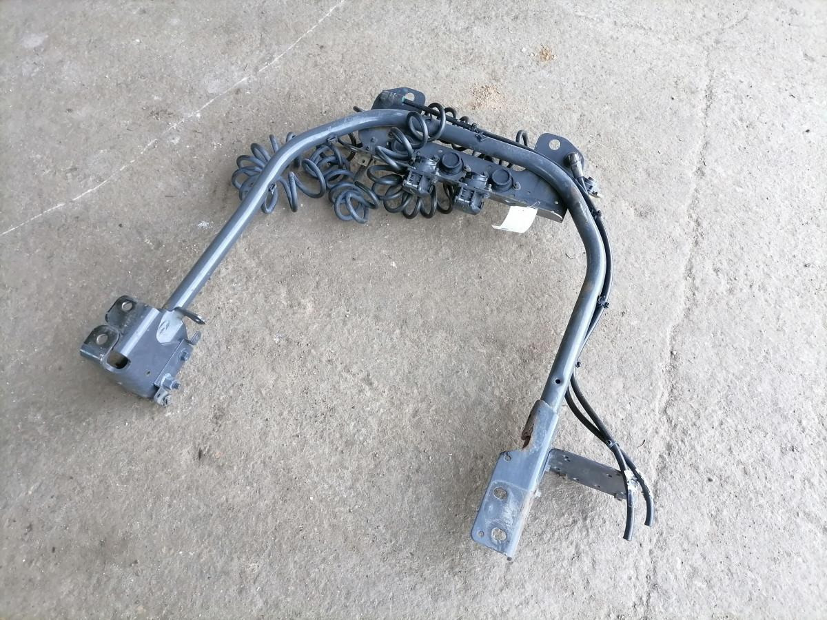 Volvo Kabiini tagune haagise pistikute kinnitusraam 21790555 - Рама/ Шасі в категорії Вантажівки: фото 4 Volvo Kabiini tagune haagise pistikute kinnitusraam 21790555 - Рама/ Шасі в категорії Вантажівки: фото 4