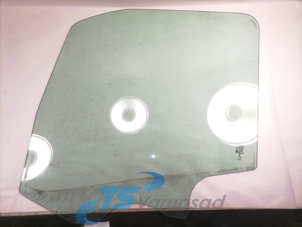 Volvo Küljeklaas, vasak 84043040 - Скло та запчастини в категорії Вантажівки: фото 3 Volvo Küljeklaas, vasak 84043040 - Скло та запчастини в категорії Вантажівки: фото 3