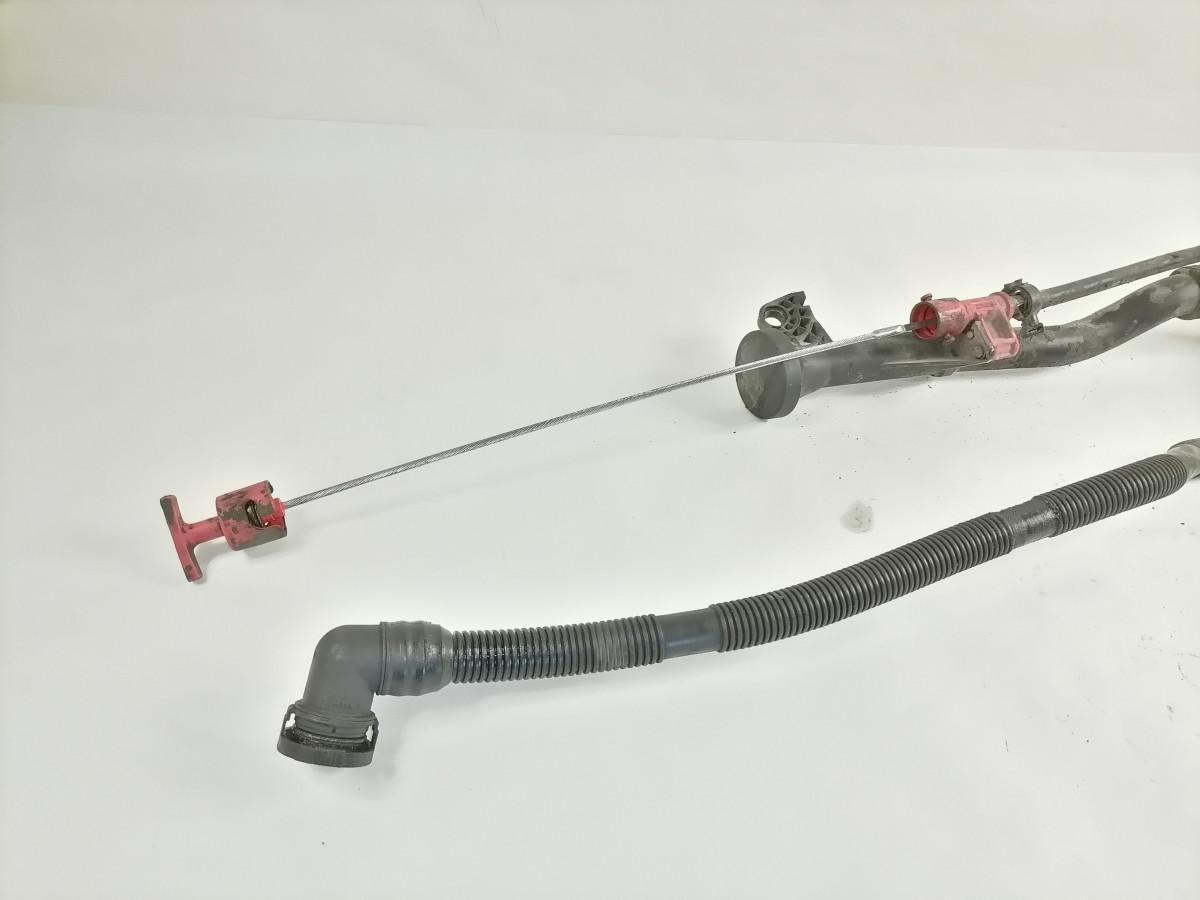 Volvo Oil pipe 22093225 - Двигун та запчастини в категорії Вантажівки: фото 3 Volvo Oil pipe 22093225 - Двигун та запчастини в категорії Вантажівки: фото 3