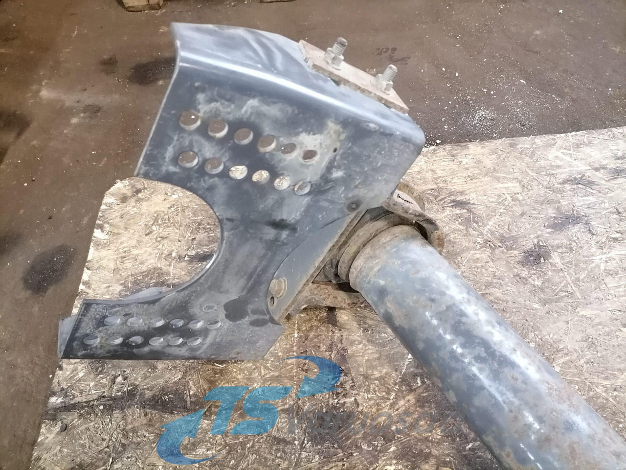 Volvo Propeller shaft 20821623 - Карданний вал в категорії Вантажівки: фото 4 Volvo Propeller shaft 20821623 - Карданний вал в категорії Вантажівки: фото 4